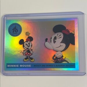Disney Minnie Mouse Holographic Trading Card -